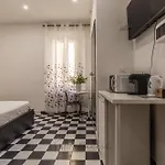Sapori&motori-rua Muro Doppia Con Bagno Privato شقة مودينا